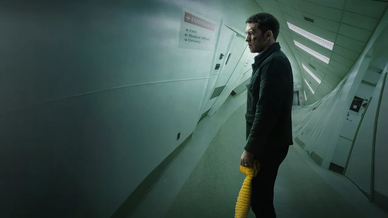 Fractured (2019) দৃশ্য
