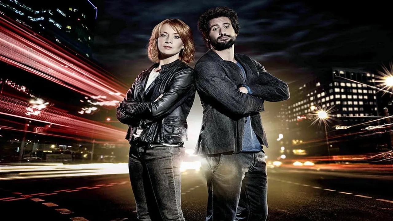 Einstein (2015) দৃশ্য