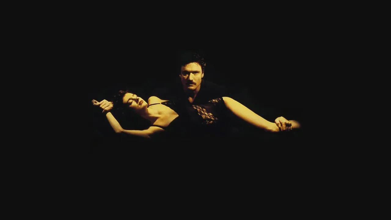 Love Crimes (1992) still