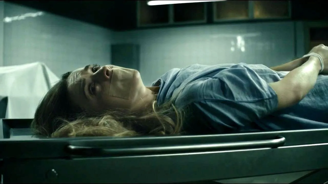The Corpse of Anna Fritz (2015) दृश्य