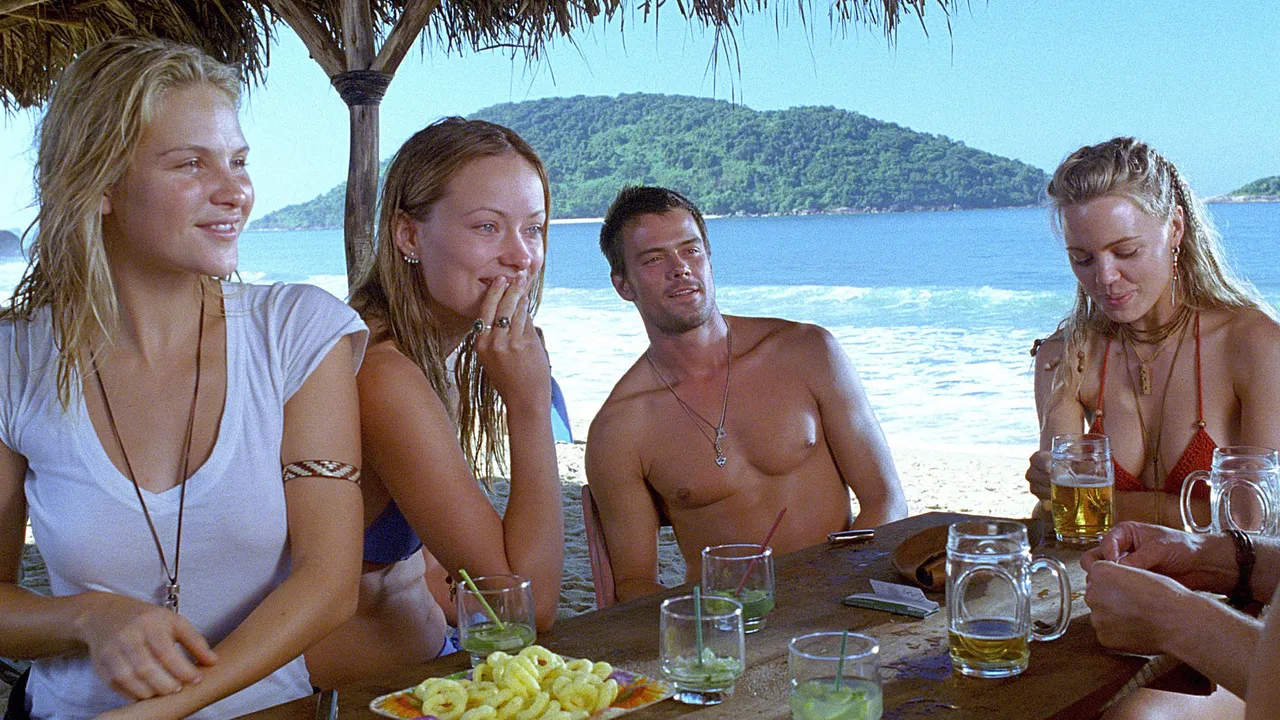 Turistas (2006) দৃশ্য