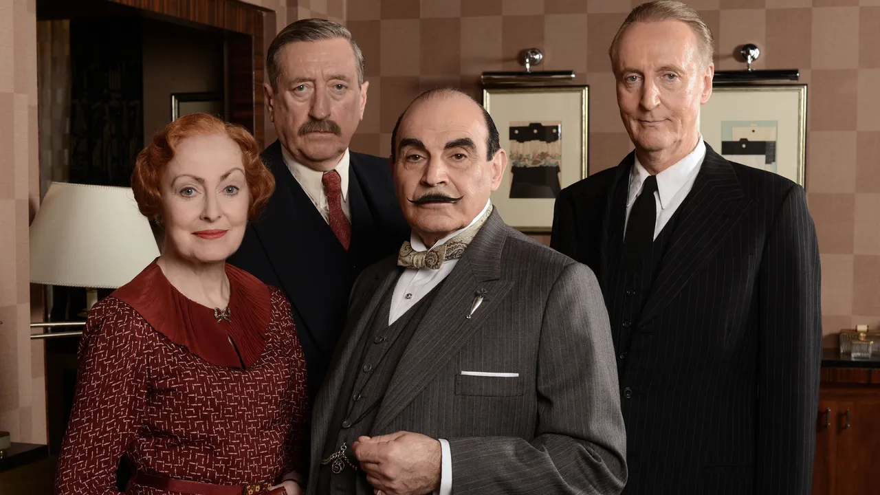 Agatha Christie's Poirot (1989) দৃশ্য